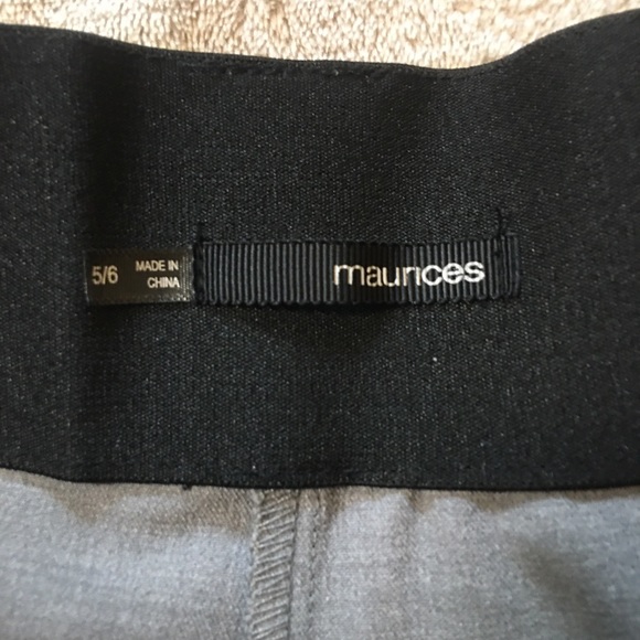 Maurices gray dress capris Size 5/6 - Picture 6 of 10